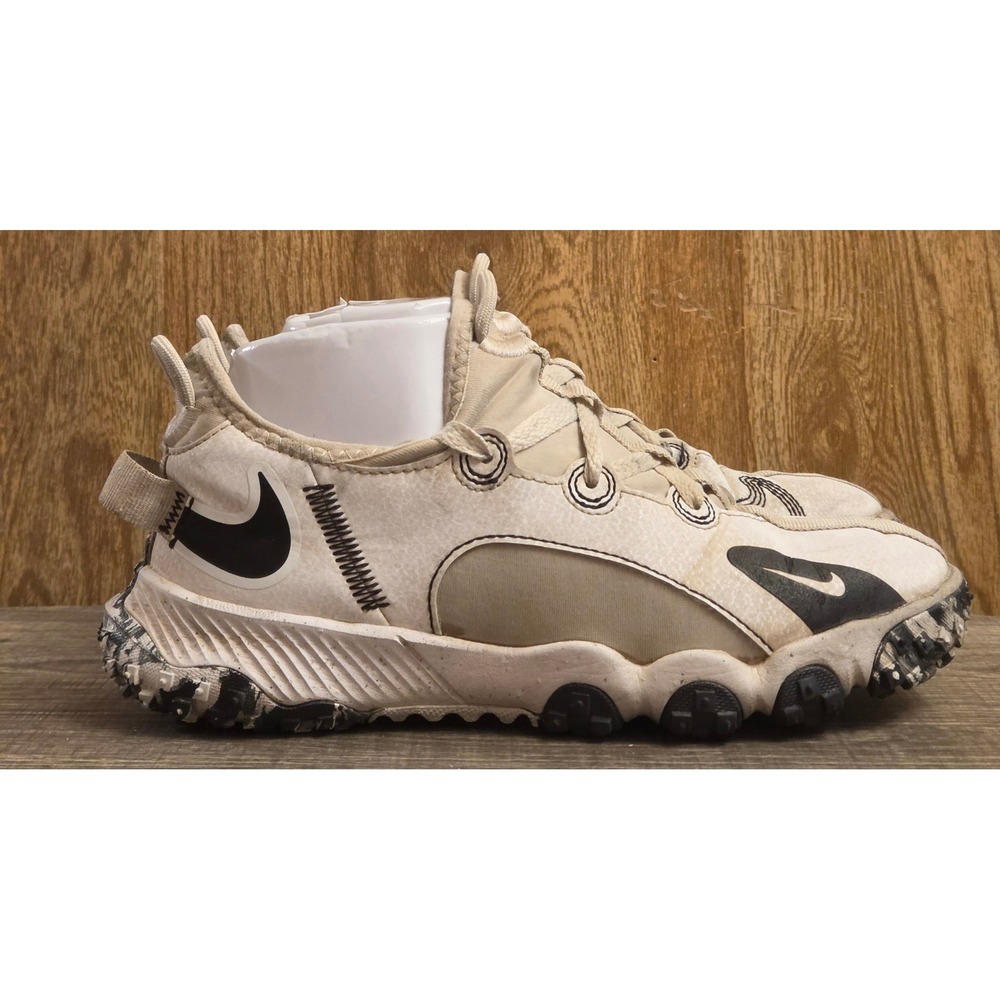 Nike Future Field Baseball Turf Cleats Shoes Youth Size 4Y White